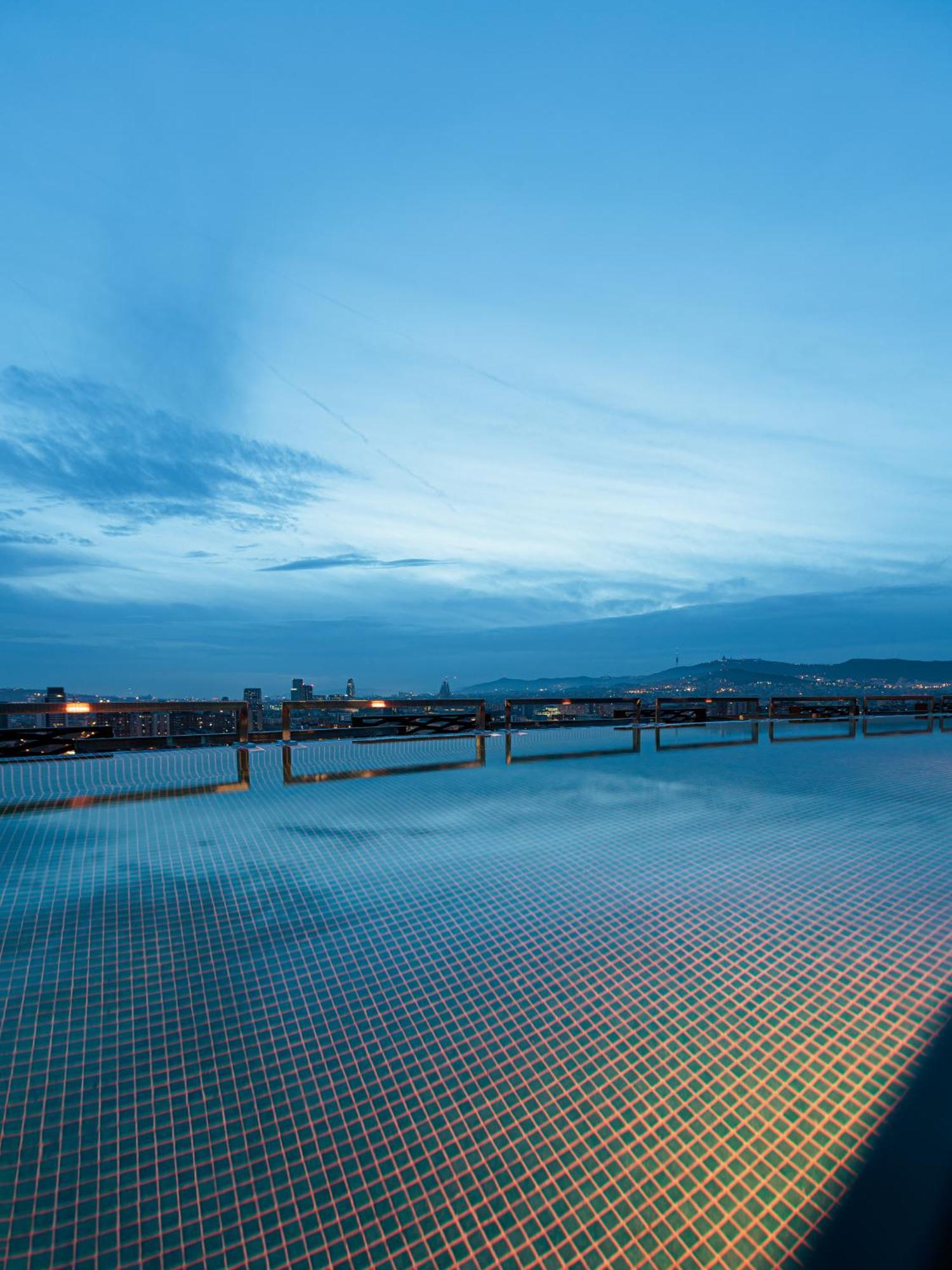 Hotel Tembo Barcelona Sant Adrià de Besòs Exterior foto