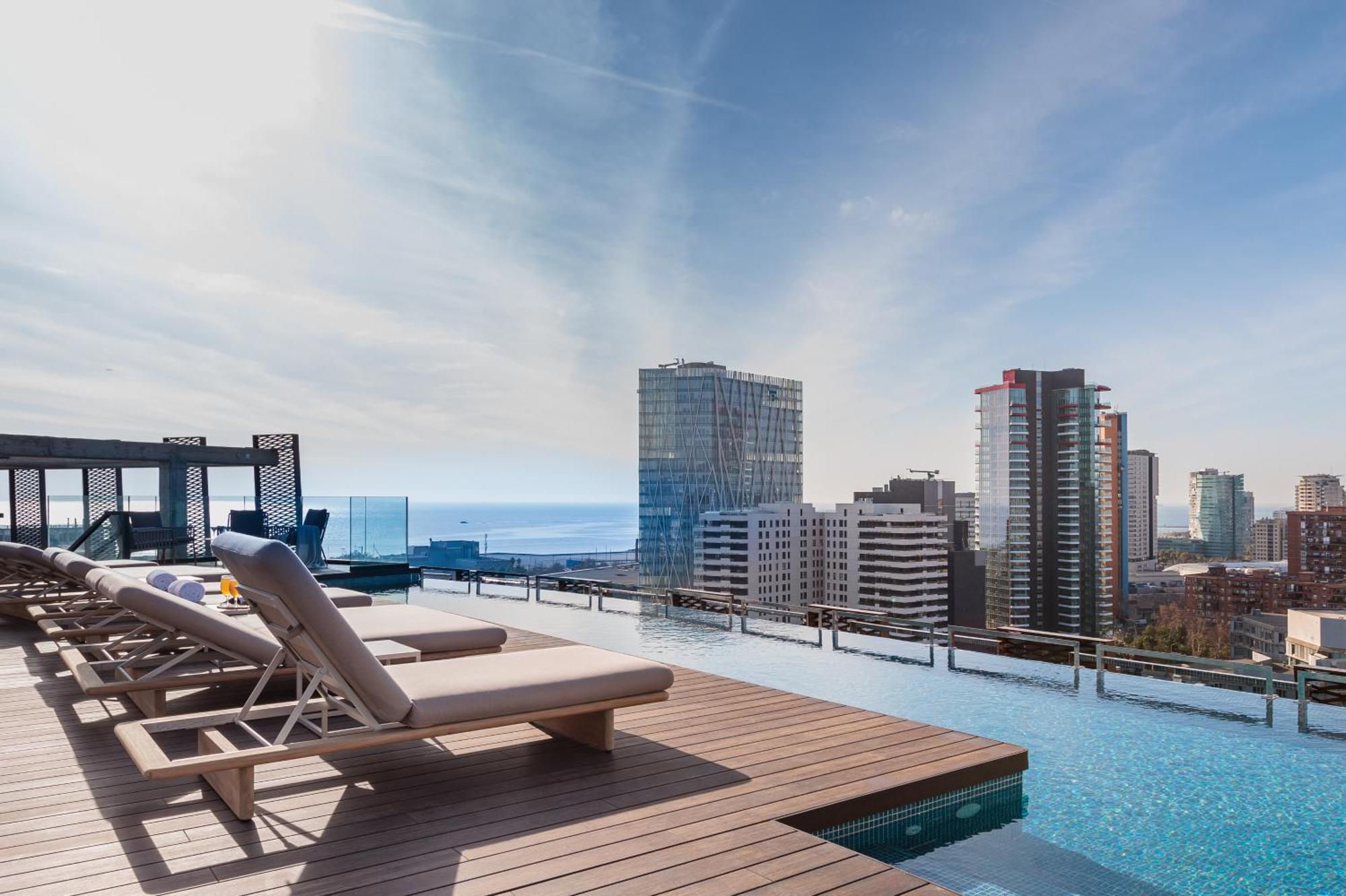 Hotel Tembo Barcelona Sant Adrià de Besòs Exterior foto